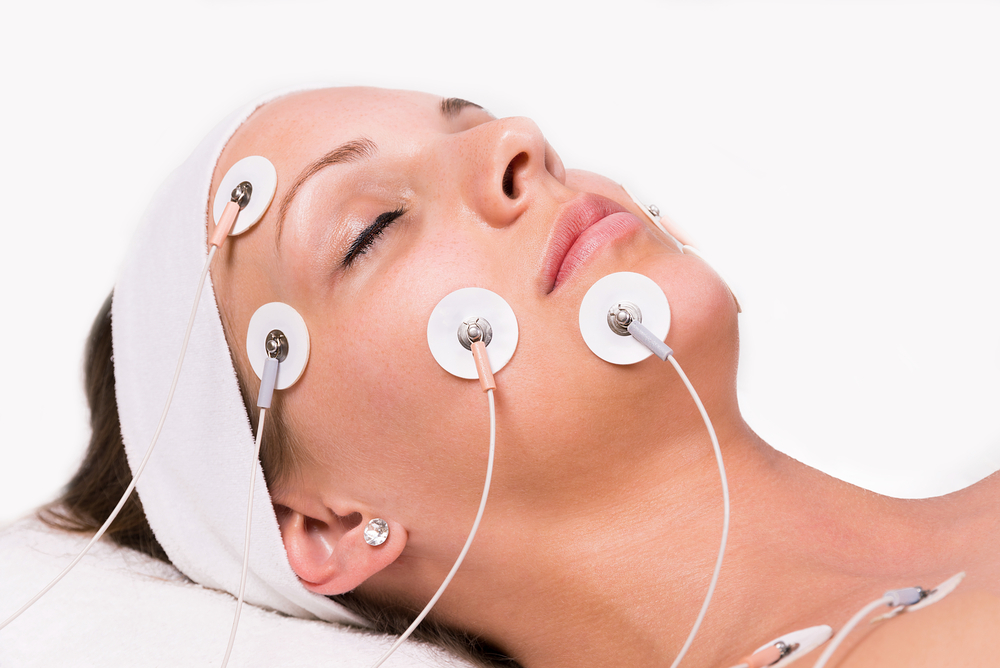Home sleep apnea testing equipment